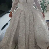 فروش تعدادی لباس عروس