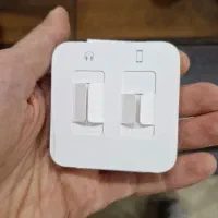 هندزفری با سیم اپل، داخل جعبه گوشیم بوده.|لوازم جانبی موبایل و تبلت|تهران, شهرک آزمایش|دیوار