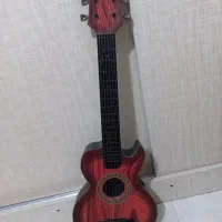 گیتار اسباب بازی