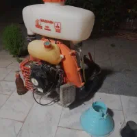 سم پاشی