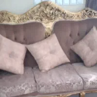 یک دست مبل سلطنتی در حدنو