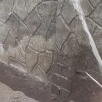 سیمانکاری طرح سنگ و تنه درخت|خدمات پیشه و مهارت|املش, |دیوار