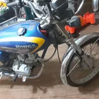 موتور۱۲۵ توریست