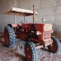 تراکتوررومانی تمیز وسالم مدل ۶۲