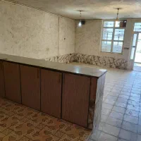 منزل دوخوابه درب حیاط