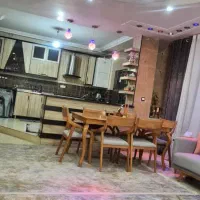 یک واحد آپارتمان رهن و اجاره داده میشود