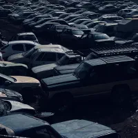 پارکینگ شبانه روزی خودروهای سبک و سنگین حکیمیه