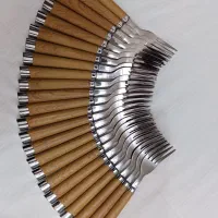 4 دست چنگال