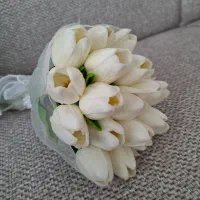 دسته گل عروس 20 شاخه لاله خارجی|گل مصنوعی|قائن, |دیوار
