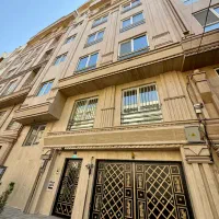 90-متر-دو-خواب-فول-امکانات-رو-به-آفتاب