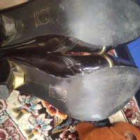 کفش مجلسی قهوه ای چرم سایز 36 مشکی سایز نداره
