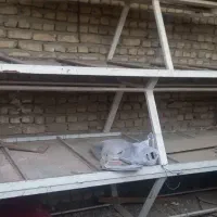 باسلام تعداد میز اهنی بسیارسنکین به فروش میرسد