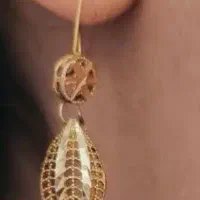 یک لنگه گوشواره  طلای بچه گانه ،گم شده،