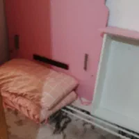 یک عدد تخت کودک تمیز در حد نو|تخت و سرویس خواب|کیلان, |دیوار