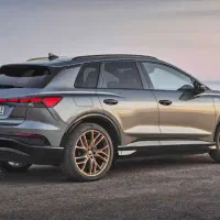 AUDI Q4/تحویل 60 روزه|خودرو سواری و وانت|تهران, پاسداران|دیوار