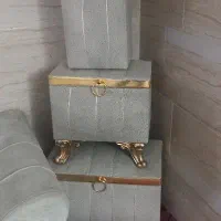 صندوق جا نماز رنگ طوسی طلایی نو نو دو روزه خریدم