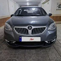 برلیانس ۳۳۰