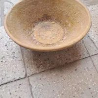 یه کاسه ی  سفالی قدیمی بزرگ