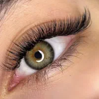 استخدام مژه کار