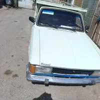 وانت عروسک. در. حد خشک. بدون رنگ
