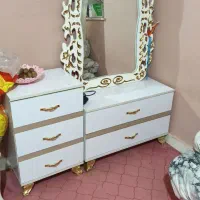 تخت خواب دو نفره به همراه میز و صندل|تخت و سرویس خواب|بندر ماهشهر, |دیوار