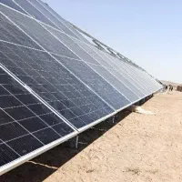 استخدام نیرو نیروگاه خورشیدی