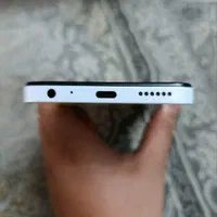 وکال v01 با حافظهٔ ۱۲۸ گیگابایت