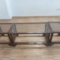 سه میز دو کوچک و یک بزرگ
