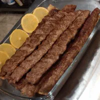 نیروی  تخته کار و دستیار آشپز