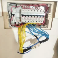 برقکار