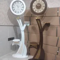 ساعت و استند دکوری