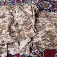 یک جفت پوتین خاکی سپاه  یک دست لباس سپاه خاکی|لباس|زاهدان, |دیوار