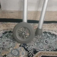 واکر طبی چرخ دار و تولت فرنگی|آرایشی، بهداشتی، درمانی|کرج, خرمدشت|دیوار