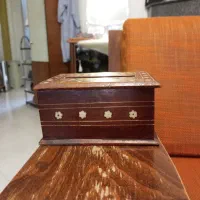 جا سیگاری و جا جواهری چوبی قدیمی|کلکسیون اشیاء عتیقه|تهران, بهار|دیوار