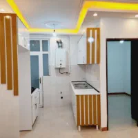 حمیدیان-دانشجوجمهوری-سوئیت-کرسی-بلندشیک