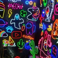 ساخت تابلو نئون به صورت حرفه ای