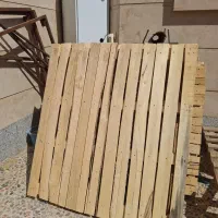 پالت چوبی تمیز ومحکم