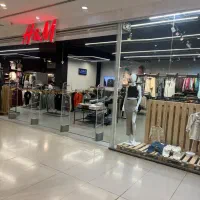 استخدام فروشنده اقا وخانم