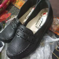 کفش‌نو|کیف، کفش، کمربند|لنگرود, |دیوار