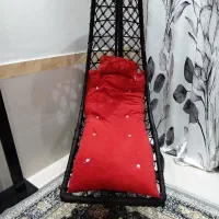 تاب ریلکس دارم تخت داره باصندلی تاب ریلکس