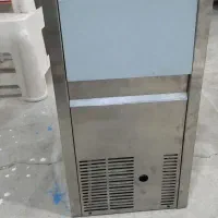 یخساز ۳۰ کیلویی ایتالیایی