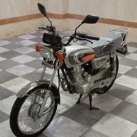هندا ۱۲۵ عرشیا 1401 خشک