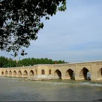 آپارتمان-پلاک-اول-رودخانه-با-دید-کامل-پارک