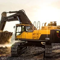 راننده بیل مکانیکی