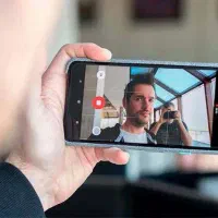 ضبط ویدیو سلفی