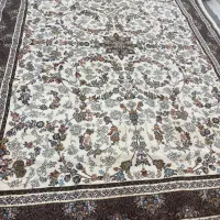 فروش دوعددفرش ۳*4 یک عدد۲*۳تراکم ۲۵۵۰ و۷۰۰شانه