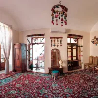 بوم گردی عمارت ساعتی - واحد زمرد - کد 383289