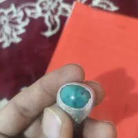 معاوضه میکنم با یاقوت یا سیترین