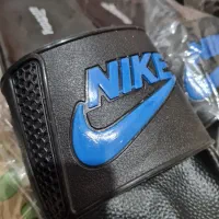 همه مدل دمپایی فقط جفتی. دویست