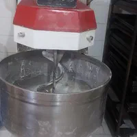 وردست ماهر فرداری خشک کاری واستادماهر فرداری قنادی|استخدام خدمات فروشگاه و رستوران|کرمانشاه, |دیوار